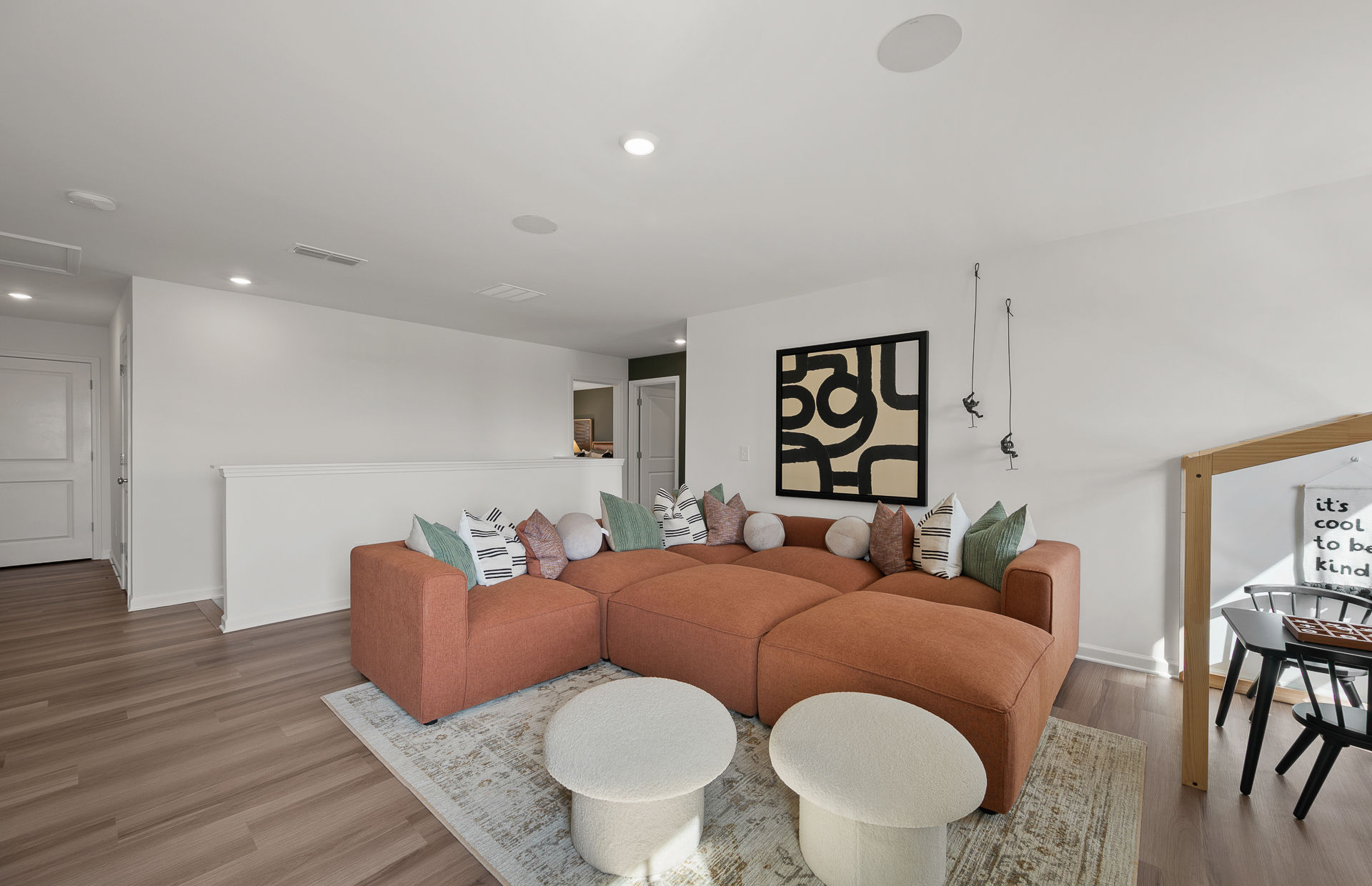 Avery Ridge photo 2