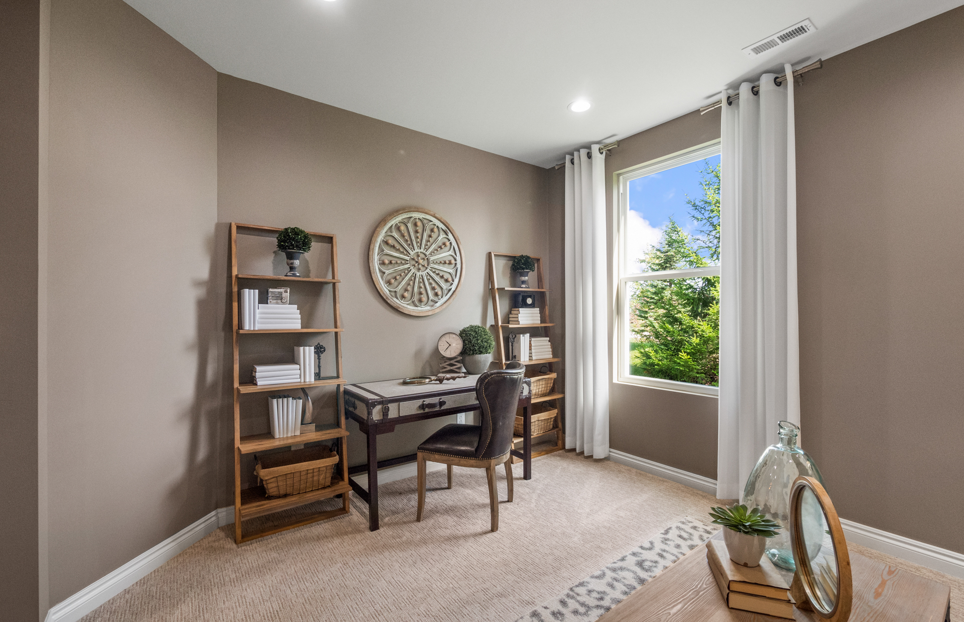 Grandview Estates photo 3
