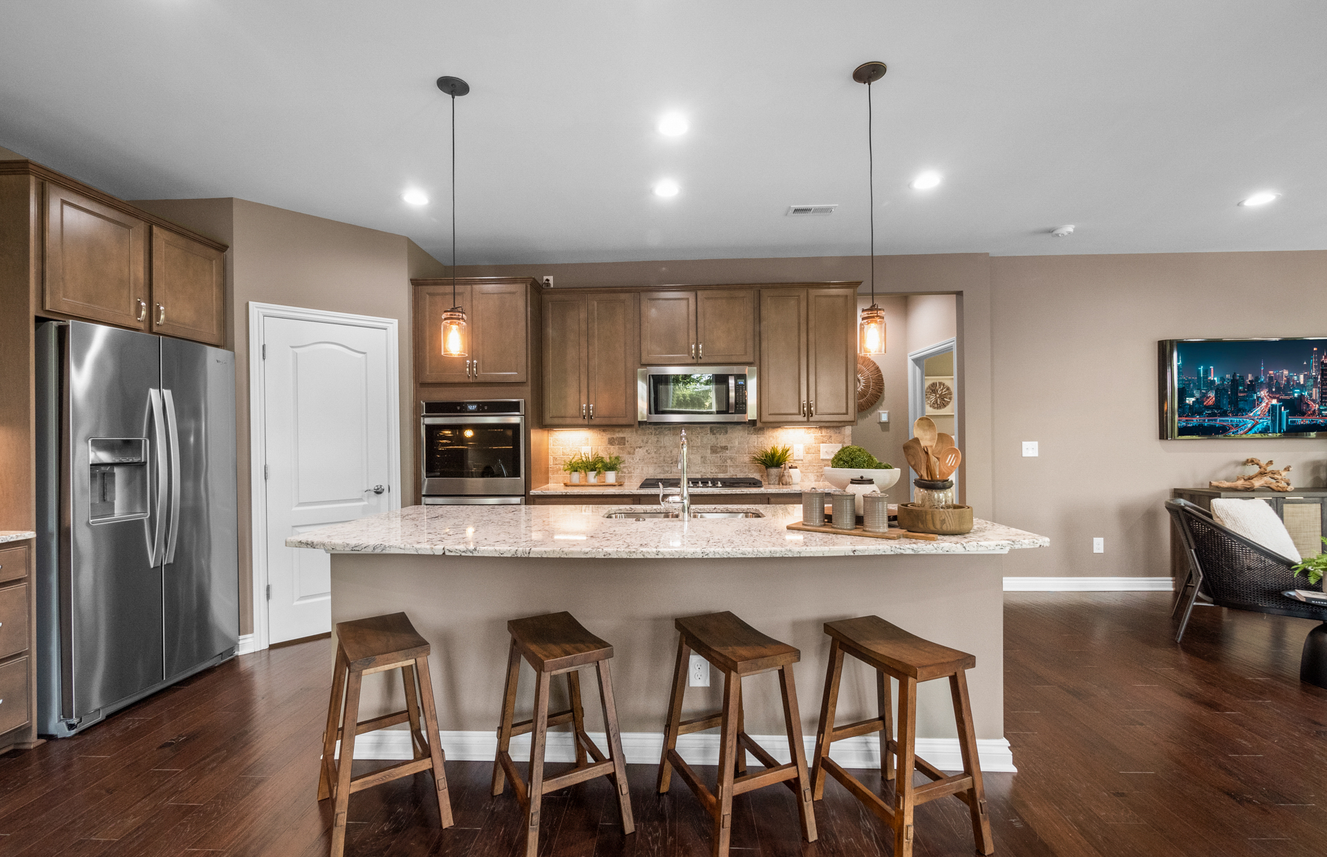 Grandview Estates photo 2