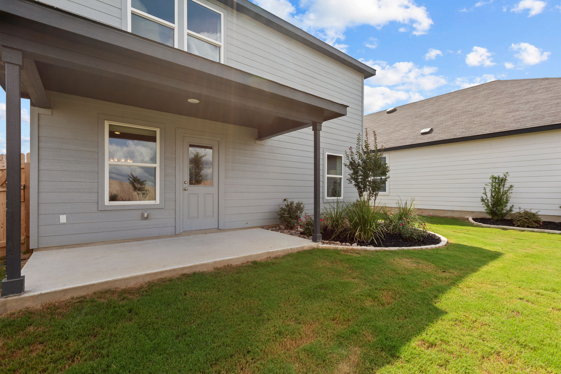 Davis Ranch photo 4