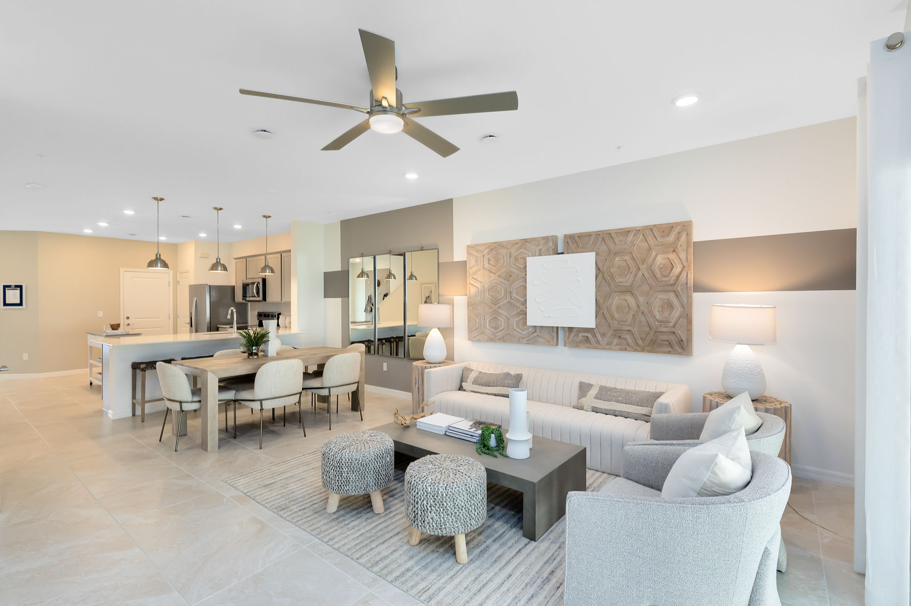 Emerald Pointe photo 6