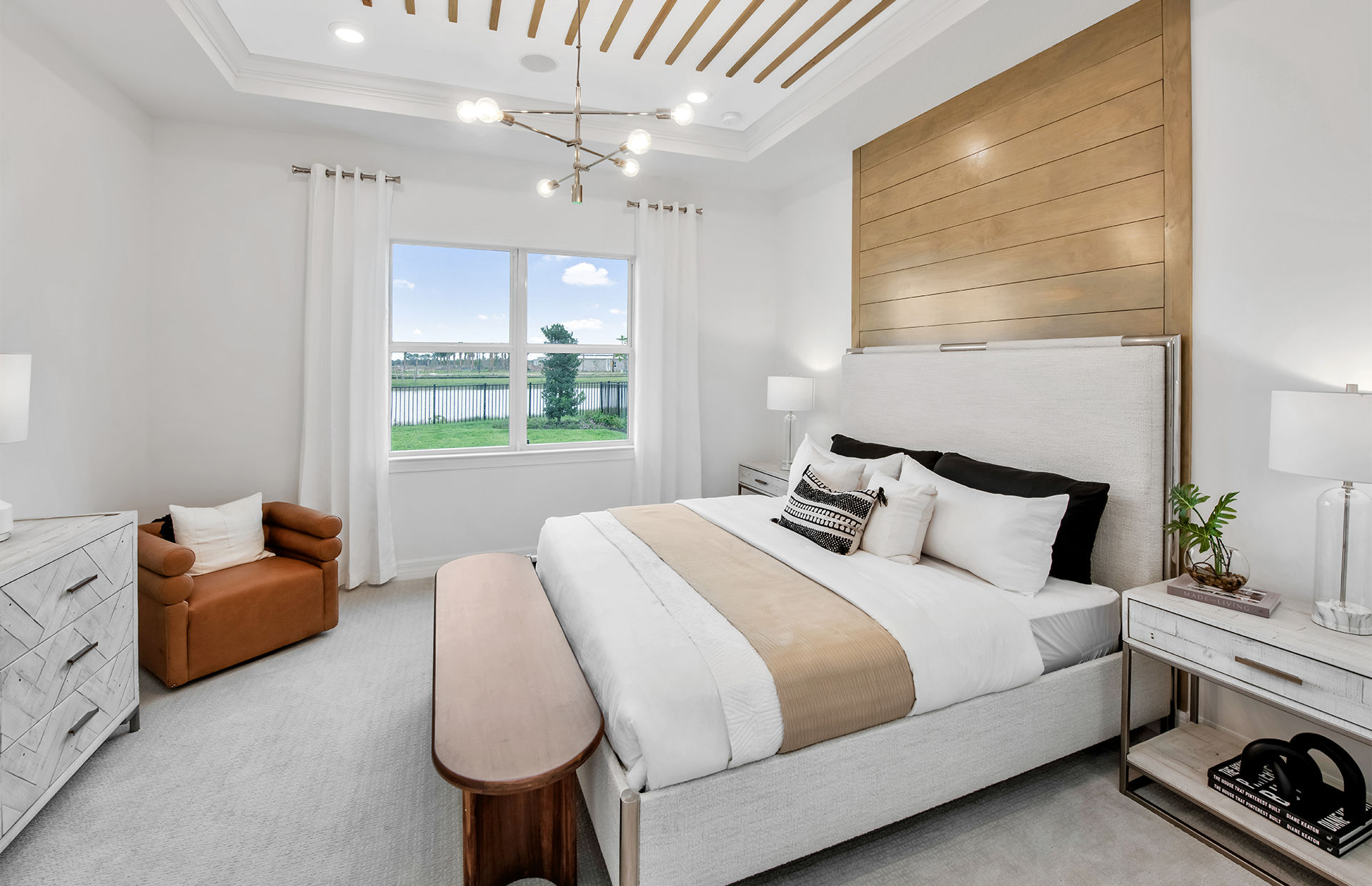 Costa Pointe photo 6