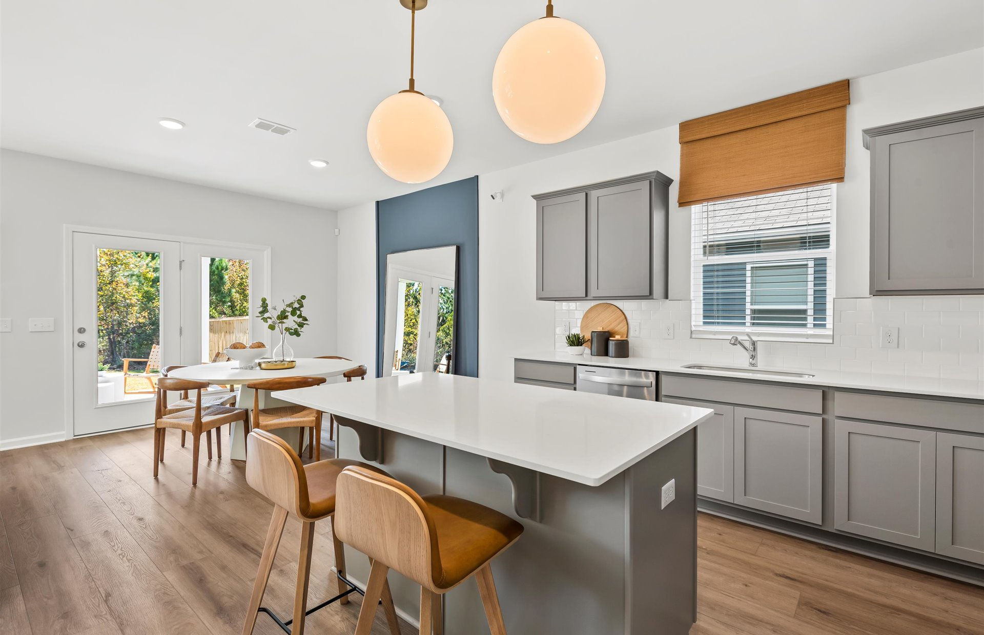 Bradford Pointe photo 2